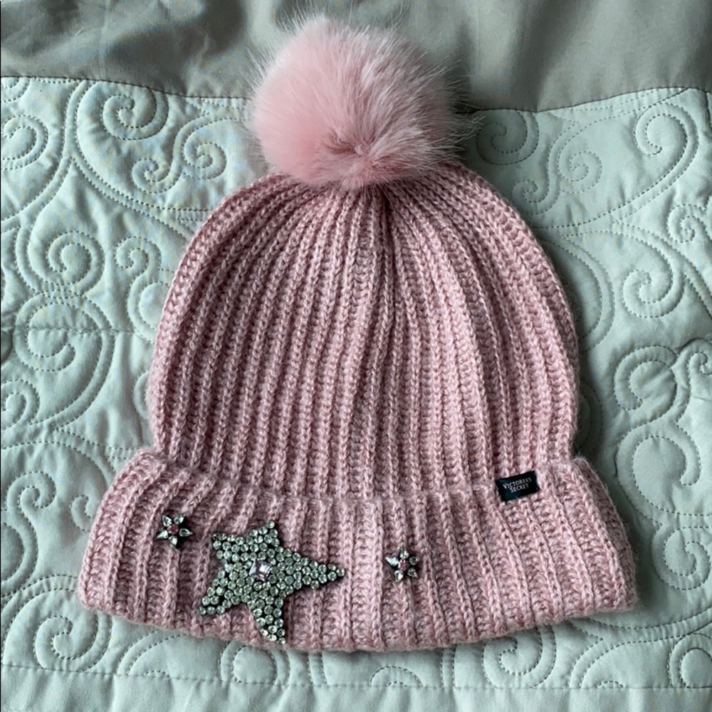 VICTORIA SECRET Beanie 🌸